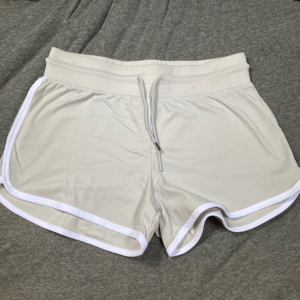 Alphalete shorts